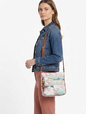 Bueno of California Vintage White/Brown Floral Triple-Zipper Crossbody Bag